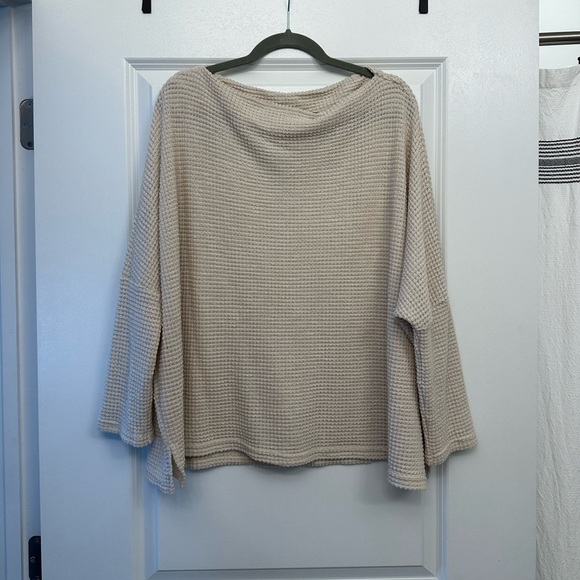 Boutique Cream Oversized Sweater - Picture 7 of 9